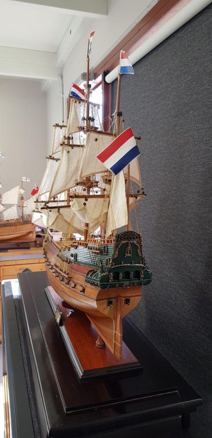 Batavia (L80) hand Made Ship Model - Image 2