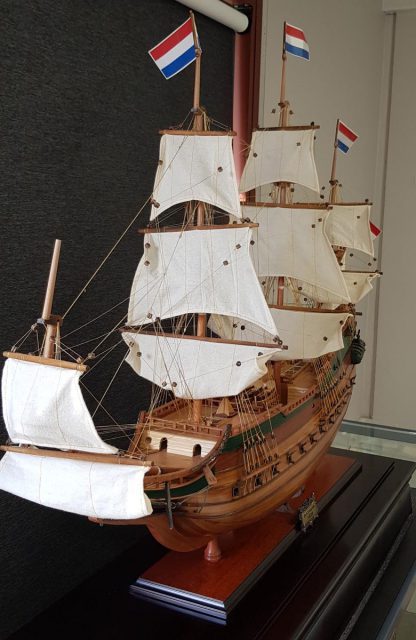 Batavia (L80) hand Made Ship Model - Image 3