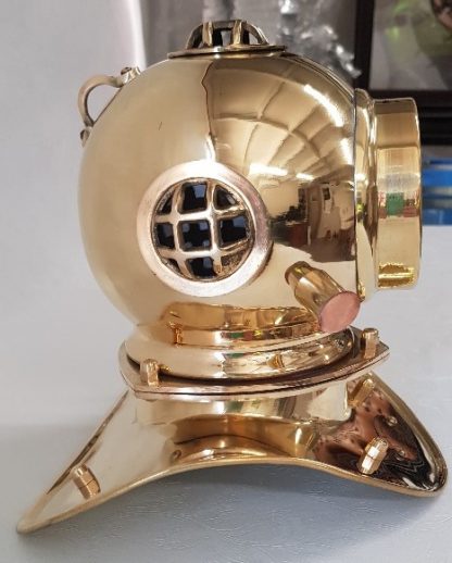 Divers Helmet Clock - Image 3